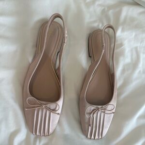 Zara Women's Cream Flats with Bow Detail